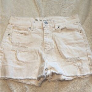 No Boundaries Women's White Distressed Shorts